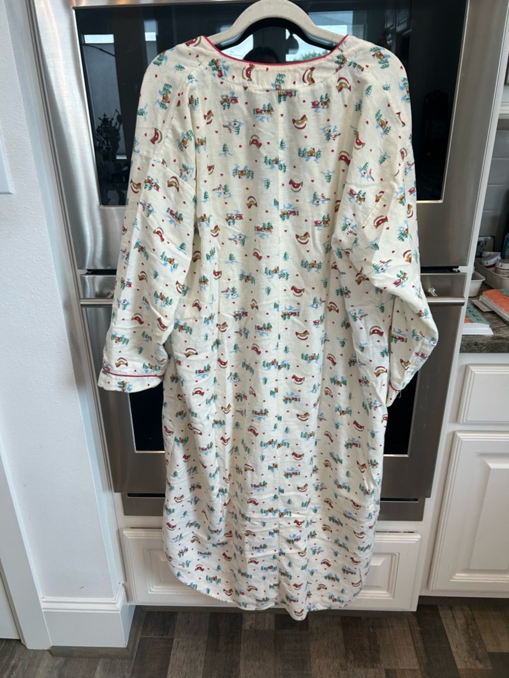 Lanz of Salzburg Holiday-Print Women's Nightgown no size tag L GUC - Picture 5 of 6